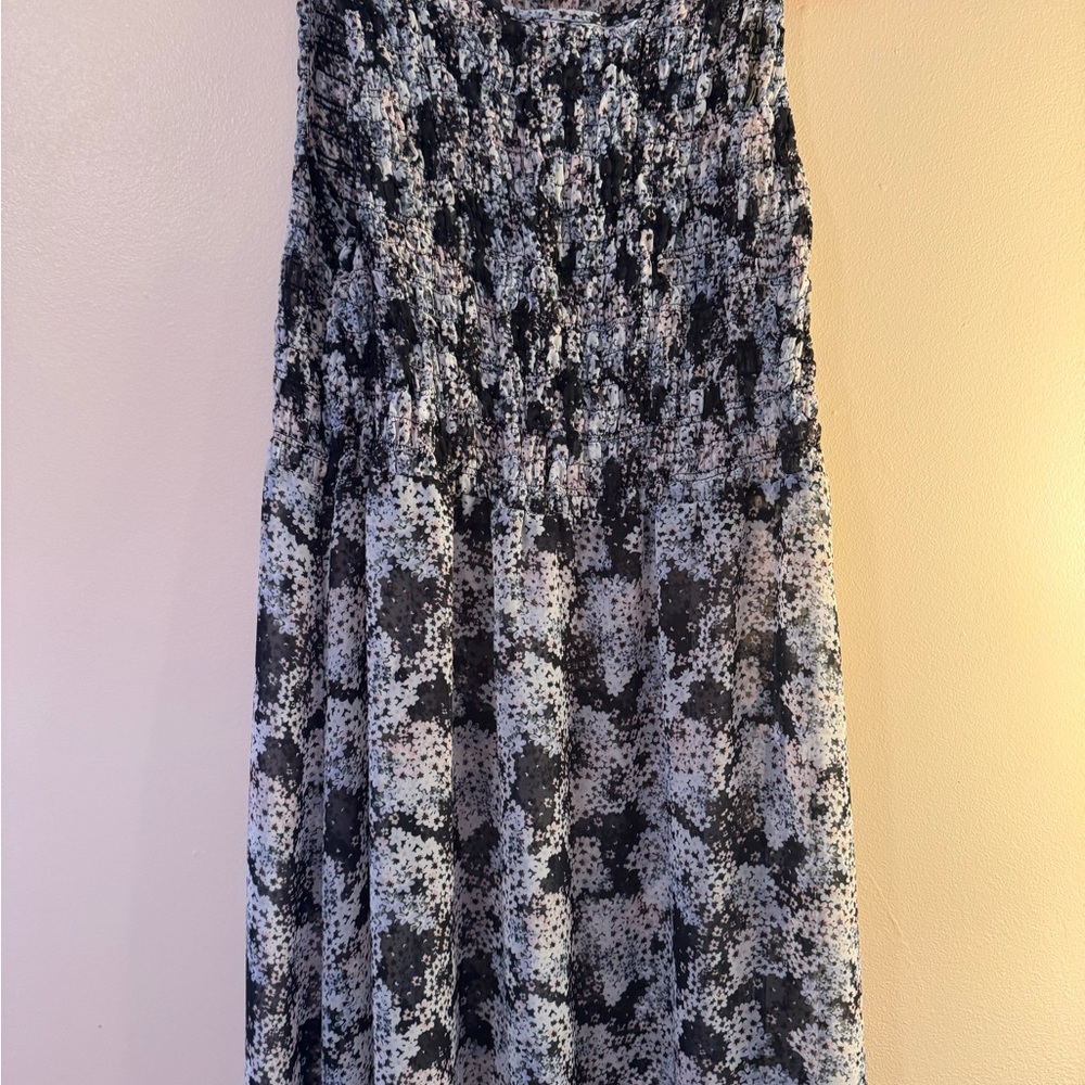 Black and Gray Patterned Dress
